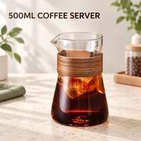 Server Kopi Kaca Borosilikat Tahan Panas 500ml dengan Sarung Kayu, Carafe Tuang Kopi untuk Rumah, Kafe, OEM