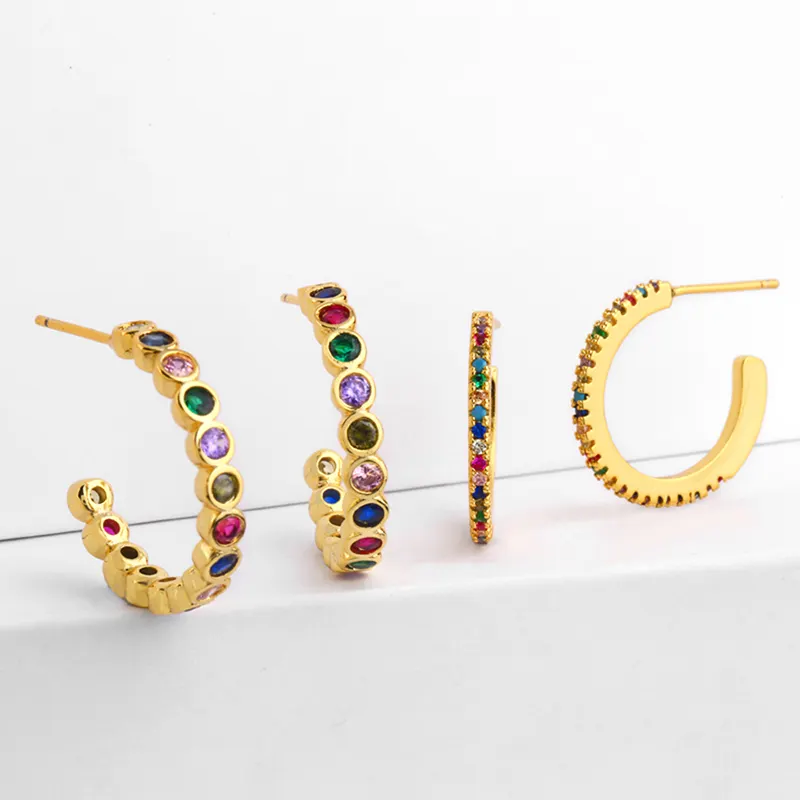 Wanita CZ Rainbow Telinga dengan Harga Murah Gold Cz Stud Anting-Anting Kecil Aretes De Moda Tren Huggie EYIKA Perhiasan