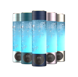Generatore Portatile di Acqua Ricca di Idrogeno 3000ppb per Uso Esterno - Product Image 1