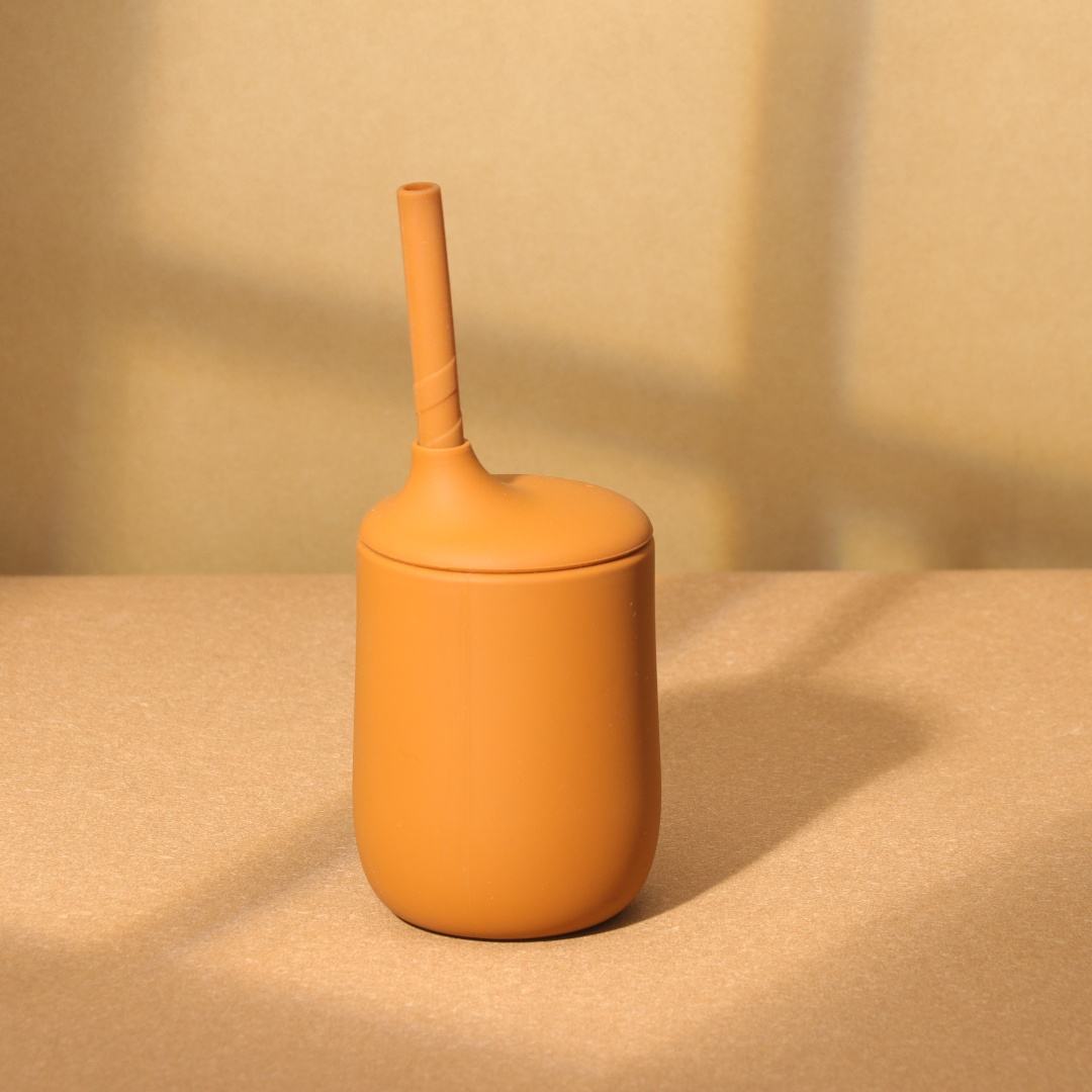 สีน้ำตาล