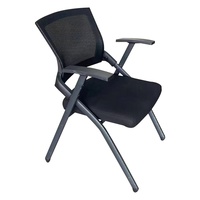 Le fabricant produit des chaises de formation ergonomiques pliantes avec un matériau en maille pour les salles de conférence, les bureaux et les réunions du personnel.