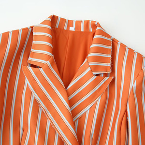 Blazer a Rayas con Flecos, Corte Entallado, para <span class=keywords><strong>Mujer</strong></span>, Elegante, con Cuello <span class=keywords><strong>de</strong></span> Solapa, <span class=keywords><strong>Chaqueta</strong></span> <span class=keywords><strong>de</strong></span> Oficina, OEM/ODM por Fábrica <span class=keywords><strong>de</strong></span> Ropa China, Formal - Product Image 3