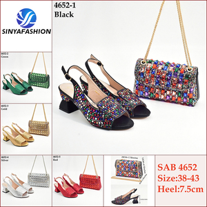 <span class=keywords><strong>Scarpe</strong></span> da <span class=keywords><strong>Sposa</strong></span> con Tacco Alto e Set di Borse Abbinate Sinya Nero Verde Oro <span class=keywords><strong>Argento</strong></span> <span class=keywords><strong>Scarpe</strong></span> Eleganti da Cerimonia <span class=keywords><strong>Scarpe</strong></span> da <span class=keywords><strong>Sposa</strong></span> Tacchi Alti da Festa in PU - Product Image 6