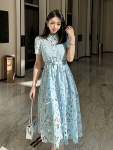 <span class=keywords><strong>Vestido</strong></span> casual largo Bettergirl 2026 para Ramadán, <span class=keywords><strong>azul</strong></span> claro, con bordado calado a láser, corte ajustado. - Product Image 2