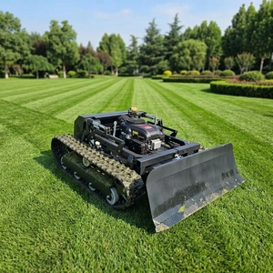 Tondeuse à gazon robotisée pour usage agricole, coupe-herbe télécommandé, conception robuste à chenilles MDE 608-90A - Product Image 1