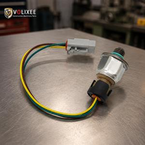 Capteur de pression d'injection de carburant 1845536C91 compatible avec les moteurs diesel International DT466E DT570 Rail - Product Image 2