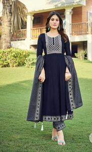 Robe traditionnelle à broderie Costume Salwar pour femme avec Dupatta pour festival et occasion spéciale d'Inde - Product Image 6