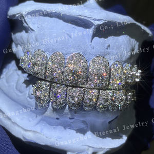 カスタムメンズ女性トップボトム6 8 10 S925シルバーVVSビッグモアッサナイトラボダイヤモンド10K 14K 18Kソリッドローズゴールド歯ファイングリルズ - Product Image 3