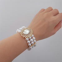 Bracelet rétro pour femme, orné de cristaux exagérés, de diamants et de perles d'imitation à plusieurs rangs