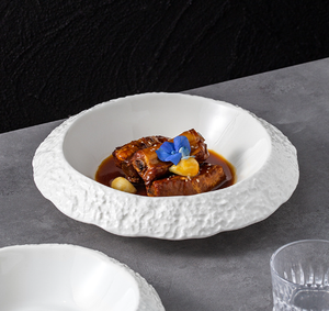 Assiettes de repas <span class=keywords><strong>fines</strong></span> Fournisseur de <span class=keywords><strong>restaurant</strong></span> Chef Platos Para <span class=keywords><strong>Restaurant</strong></span> Assiettes en céramique Passe au lave-vaisselle Assiette à soupe pour pâtes de roche à la mode - Product Image 1