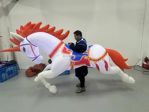 Cheval Gonflable Coloré pour Parc d'Attractions, Cirque, Scène, Défilé, Publicité et Décoration – Facile à Monter et à Démonter - Product Image 1