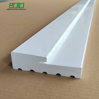 Moulures en bois personnalisées directement de l'usine, encadrements de fenêtres et de portes, moulures et plinthes en PVC