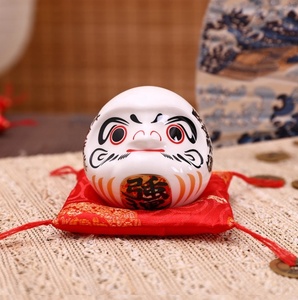 8*8*7,5 cm 3 pulgadas estatuilla japonesa regalo Lucky Piggy Bank Maneki Neko cerámica Bodhidharma Fortune <span class=keywords><strong>Daruma</strong></span> - Product Image 4