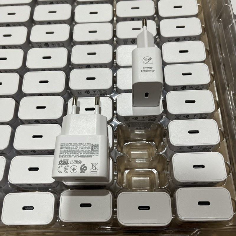 White 25W Charger No Box