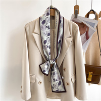En gros, Foulard fin en soie sergé pour femme, imprimé numérique, design personnalisé, style printemps, utilisable comme bandeau et accessoire de sac à main