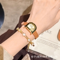 Montre à quartz médiévale Milisa, best-seller transfrontalier, pour femme, avec bracelet en forme de D, vente en gros pour fabricants