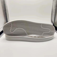 Semelles de chaussures antichoc en gros d'usine, semelles extérieures en caoutchouc personnalisables avec logo, légères et confortables