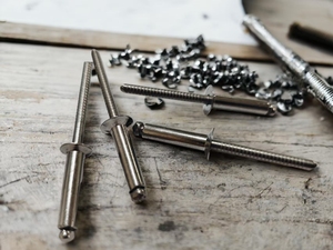 Mở cuối đinh tán mù với mặt bích lớn mái vòm Đầu chìm 3.2mm kẽm mạ nhôm đinh tán 18mm đinh tán thép không gỉ - Product Image 5