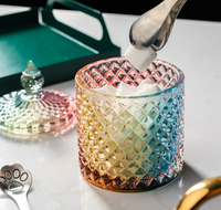 Vente en gros de pots en verre parfumés à la cire de soja 100% biologique faits à la main et écologiques avec couvercles pour la décoration intérieure et les mariages