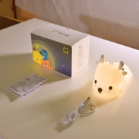 Veilleuse de chevet pour enfants, mignonne, portable, rechargeable, LED à 7 couleurs changeantes, en silicone, en forme de cerf, petite, mini, cadeau