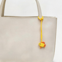Nouveau porte-clés créatif en bois, motif animal marin amusant, petit pendentif pour sacs homme et femme