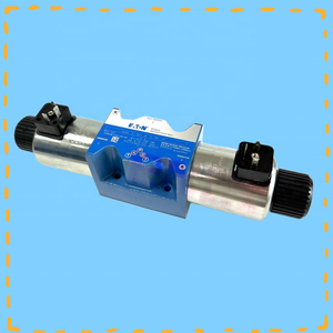 โซลินอยด์ไฮดรอลิกแบบสามทาง รุ่น DG4V-5-0CJ-M-U-H6-20 ของแท้ใหม่ แรงดัน 315 บาร์ มีสินค้าในสต็อก - Product Image 1
