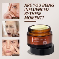 Crème Visage Anti-Âge Soin de la Peau Éclaircissante et Illuminatrice au Rétinol et Acide Hyaluronique
