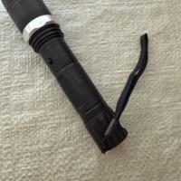 Lampe torche anti-poussière KT-T10 avec sangle de maintien pour travaux agricoles en banlieue, camping et activités nocturnes avec animaux de compagnie