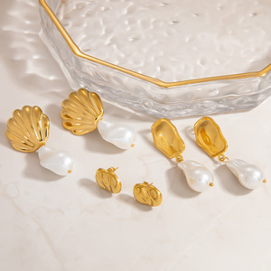 ต่างหูมุกทรงหยดน้ำ สีทอง ดีไซน์เปลือกหอย เครื่องประดับสำหรับผู้หญิงใส่ทุกวัน EH11142 - Product Image 1