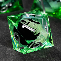 Ensemble de 7 dés DND en résine liquide bleu saphir Dragon Moon, faits à la main, dés polyédriques tranchants, pour jeux de société Dungeons & Dragons, cadeaux