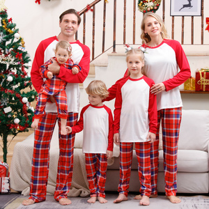 Sevimli Çift Pijama Aile Pijama Takımı Polyester Pijama Üstleri + Pantolon Süblimasyon Günlük Giyim Setleri Noel Aile Görünümü - Product Image 1