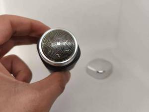 <span class=keywords><strong>Tondeuse</strong></span> à <span class=keywords><strong>barbe</strong></span> et rasoir électrique rechargeable Meitech à trois lames avec tête en alliage d'aluminium, type portable USB-C pour hommes - Product Image 6