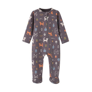 Mono de fibra de bambú con estampado personalizado de fábrica, pijama con cremallera de dibujos animados para niños, patrón de nubes, mono de manga larga para niña - Product Image 3