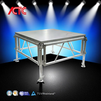 Scène modulaire portable en contreplaqué de haute qualité en alliage d'aluminium pour événements extérieurs, 4x8, installation rapide, à vendre