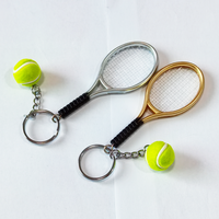 Porte-clés Mini Balle de Tennis en Gros, en Plastique Durable, Souvenir Sportif, Cadeaux Promotionnels pour Couples, Pendentif de Voiture Tendance