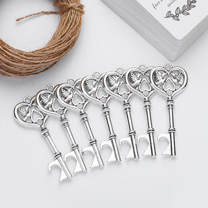 พวงกุญแจที่เปิดขวดรูปหัวใจและนกพิราบแบบกำหนดเองสำหรับงานแต่งงานงานเลี้ยงโปรดปรานสำหรับ<span class=keywords><strong>แขก</strong></span> - Product Image 3