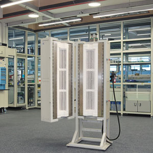 Horno de tubo <span class=keywords><strong>vertical</strong></span> programable con control inteligente de 1000C personalizado, horno de tubo de alta presión para uso en laboratorio - Product Image 3