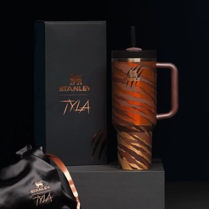 Tùy Chỉnh Leopard <span class=keywords><strong>Tiger</strong></span>-In 40 Oz Xử Lý Chân Không Du Lịch Phích Thép Không Gỉ Du Lịch Cup Với Xử Lý - Product Image 1