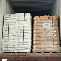 Polyéthylène chloré CPE 135A, modificateur d'impact PVC, améliore la résistance aux chocs pour les profilés UPVC, les tuyaux, les panneaux en mousse 135A