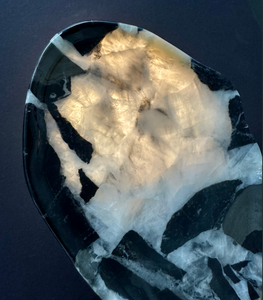 Exquisita Bandeja de Té de Cristal Bvlgari con Patrón Único de Mármol, Artesanía para el Área de Descanso del Vestíbulo del Hotel - Product Image 3