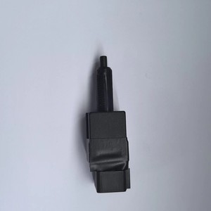 Nuevo interruptor de luz de freno Hino 84340-E0010 84550-1280 84380-218090 12V de repuesto para reparación - Product Image 4