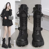 Sepatu bot pengendara motor keren dengan sol tebal, ukuran besar, setinggi betis, sepatu penambah tinggi, cosplay untuk wanita, gaya Inggris.