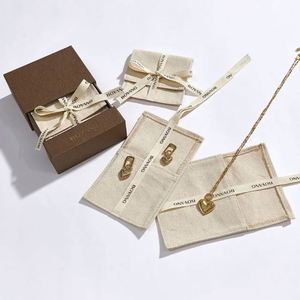 Bolsa de Joyería de Algodón Orgánico Beige de Alta Calidad con Diseño Personalizado y Logotipo, Muestra Gratis - Product Image 5