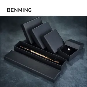 Lid Packaging Cardboard Gift box Hot Foil Logo Black Jewelry Ring Box for Bracelet Necklace