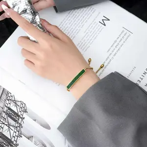 Smaragd-Zirkonschmuck-Armband Edelstahl-Armband grün Kristall-Schmuck-Armband retro geometrische Kette Geburtstagsgeschenk