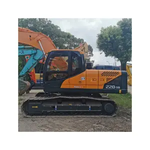 Second-hand modern R220-9S excavator, the best-selling construction machinery in the Middle East and South America