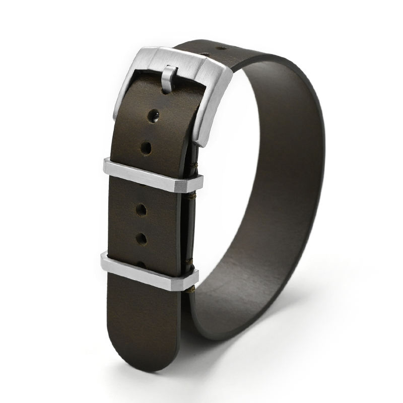 สีเขียวเข้ม