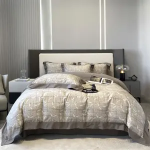 Set di biancheria da letto in cotone anni 120 in stile lussuoso lenzuolo copripiumino con stampa digitale Set di biancheria da letto da 4 pezzi