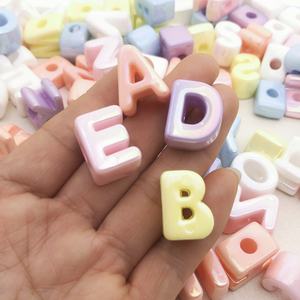 Cuentas Acrílicas con Letras del Alfabeto con Recubrimiento UV, 26 Letras, Cuentas Sueltas con Orificio Grande para Joyería Personalizada DIY - Product Image 5
