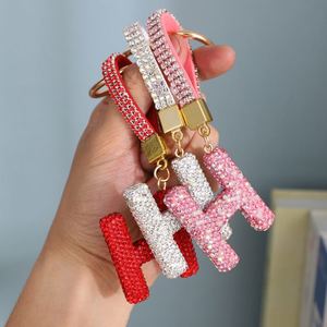 Porte-clés personnalisable 2026 pour femme, avec breloque de sac à main, motif d'amour, en cristal scintillant, lettre anglaise, jouet - Product Image 2
